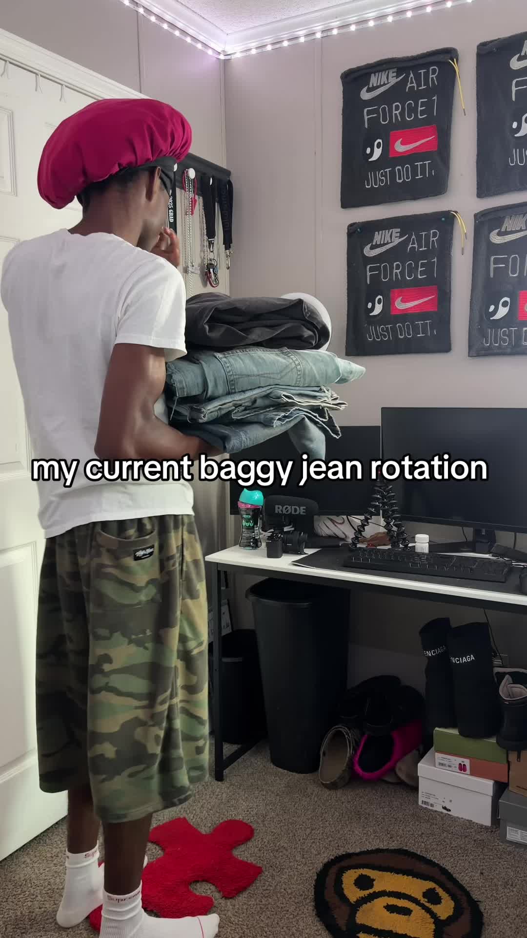 @Jaylenn