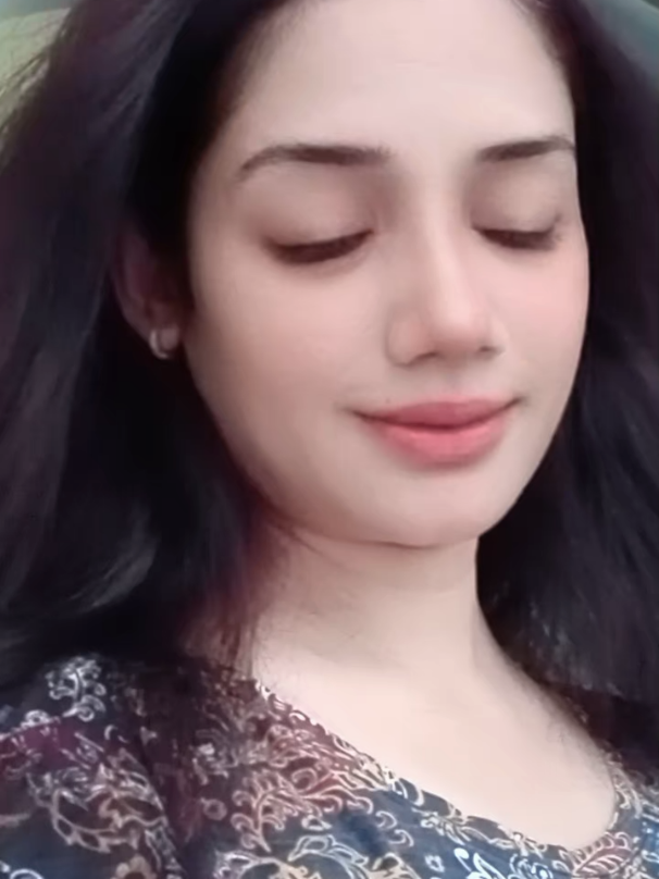 @Soniiiiiii