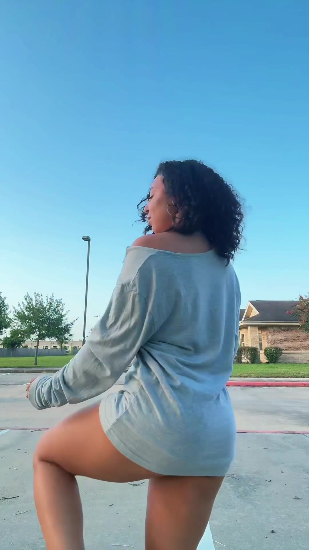 @simplyleeyaa