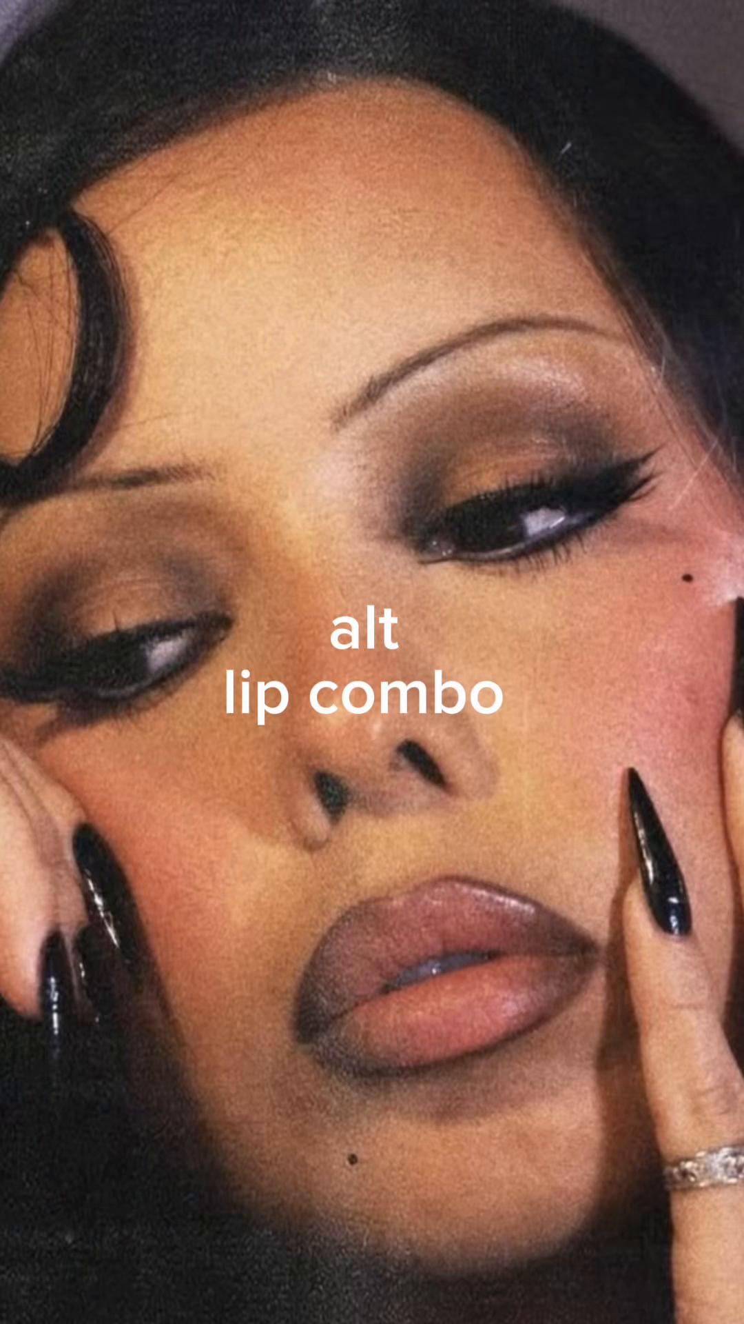 @kels | makeup tuts & more 𑣲⋆。