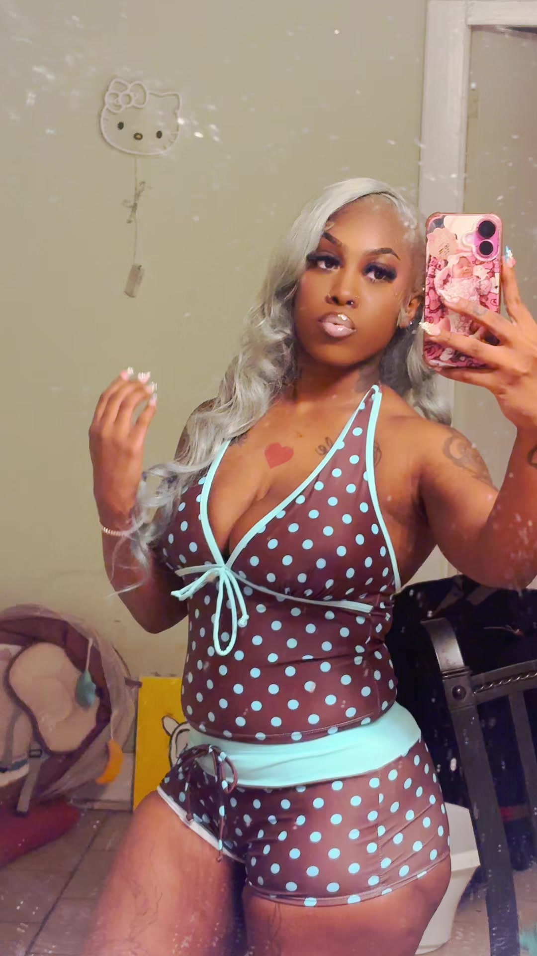 @mymy