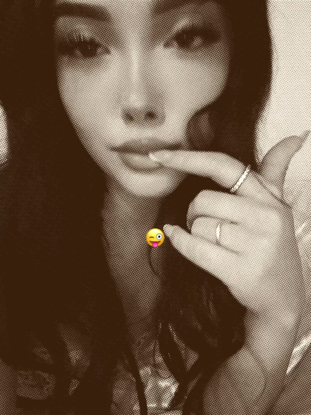 @whostaiana