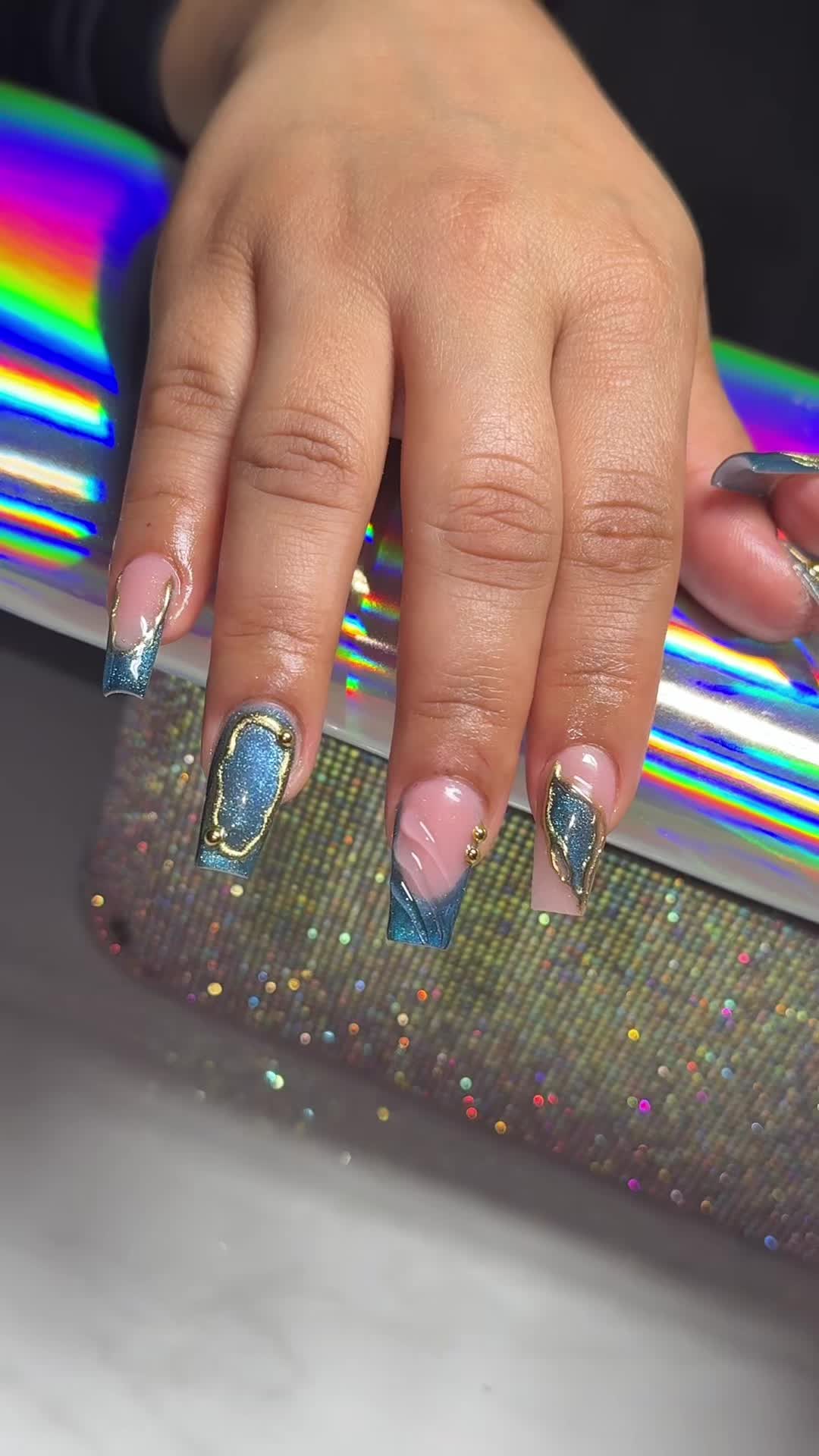@Mayravrgs