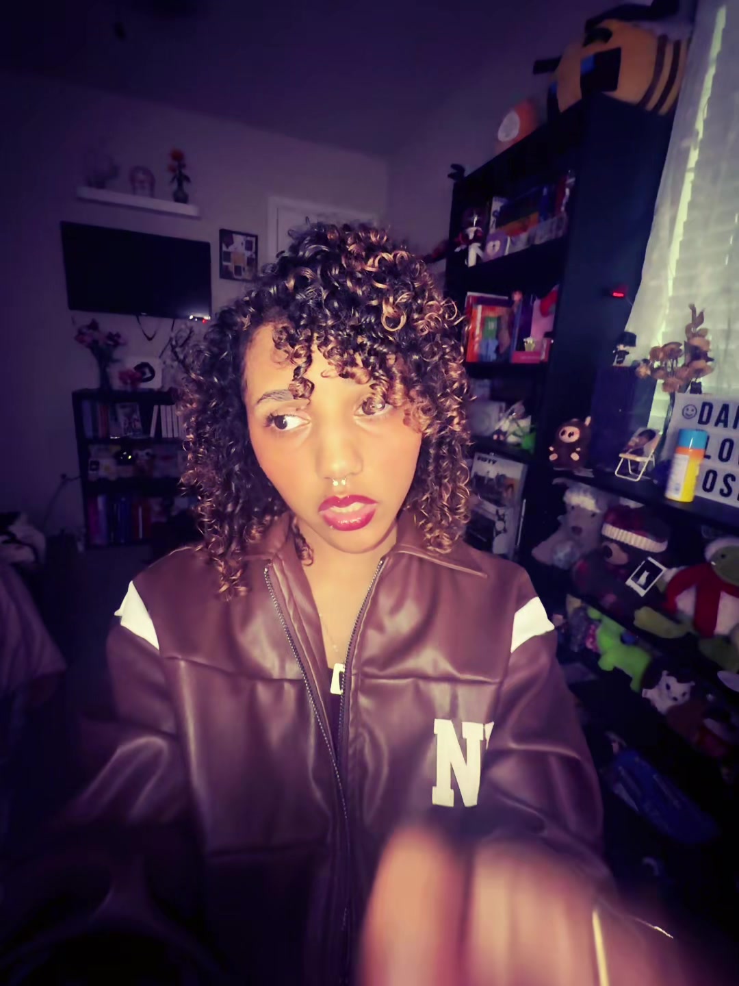 @Danae<3