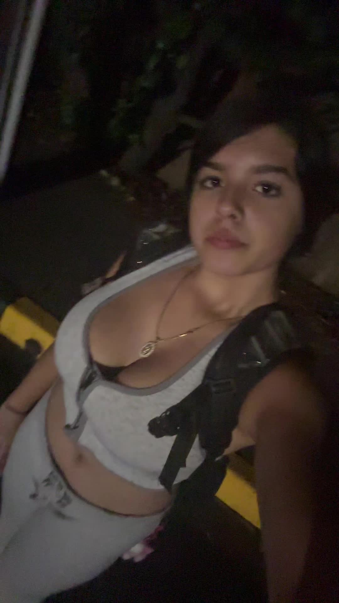 @️