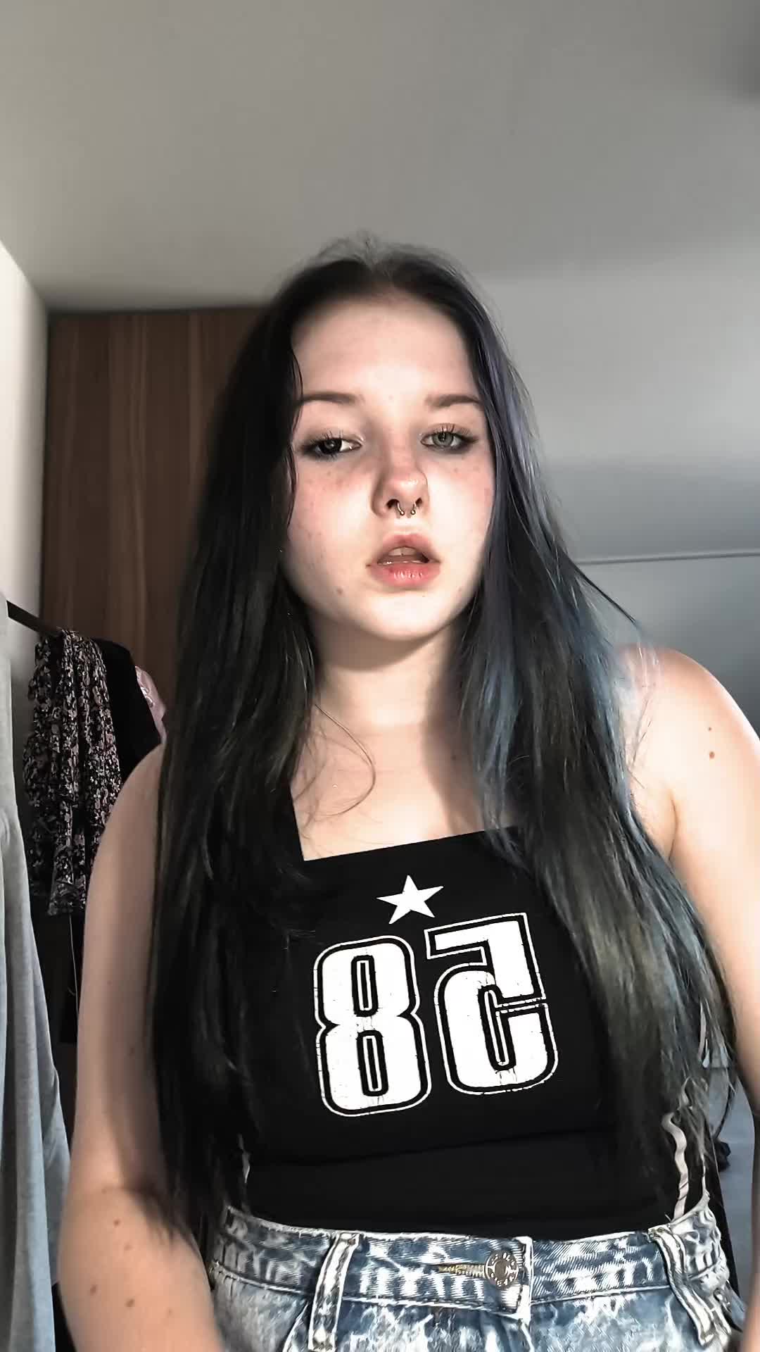 @Angelixx👽