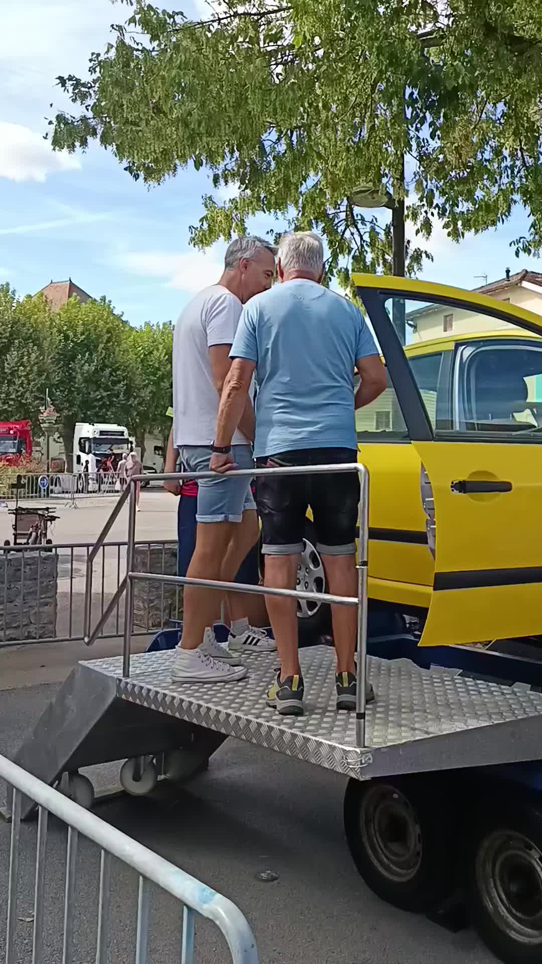@PierrickAllu