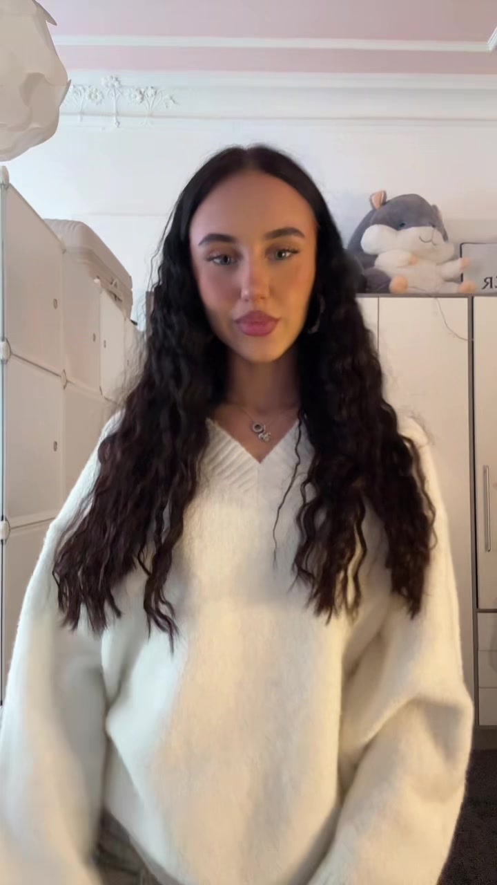 @Sharona𖣂