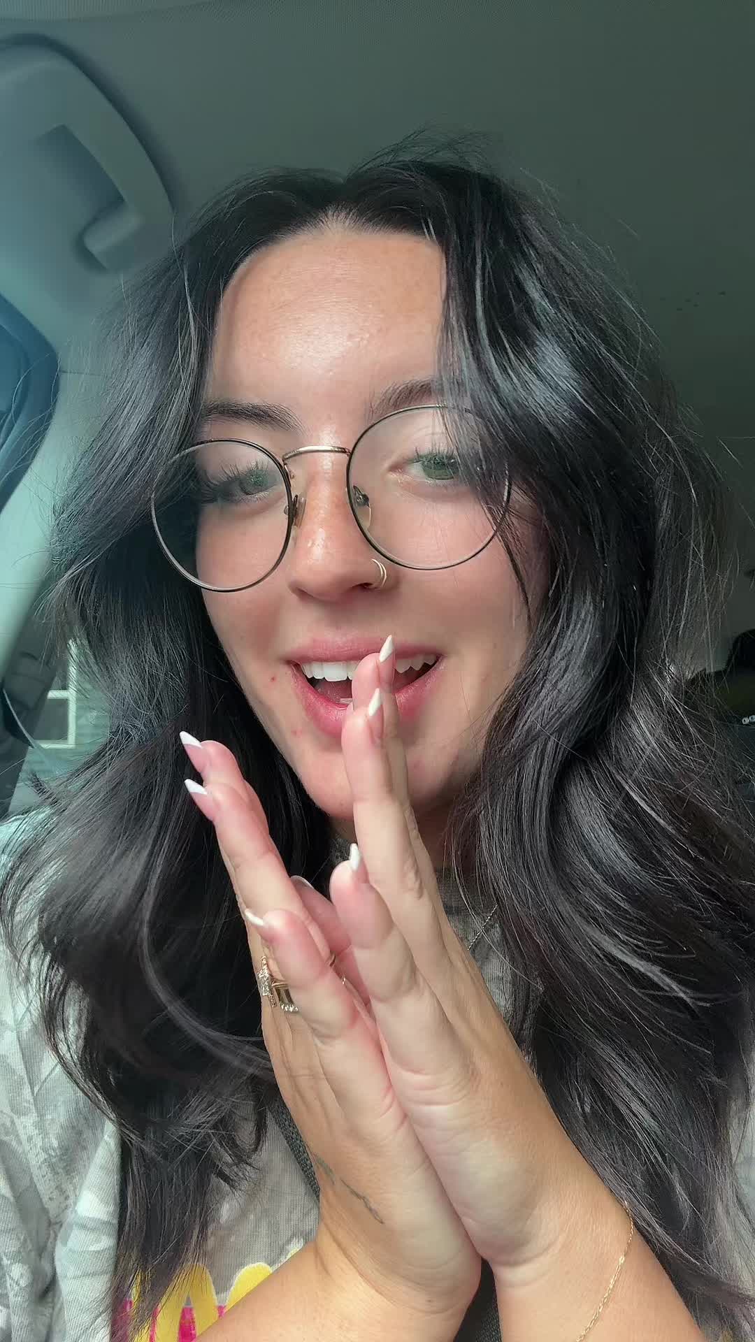 @alyboggess