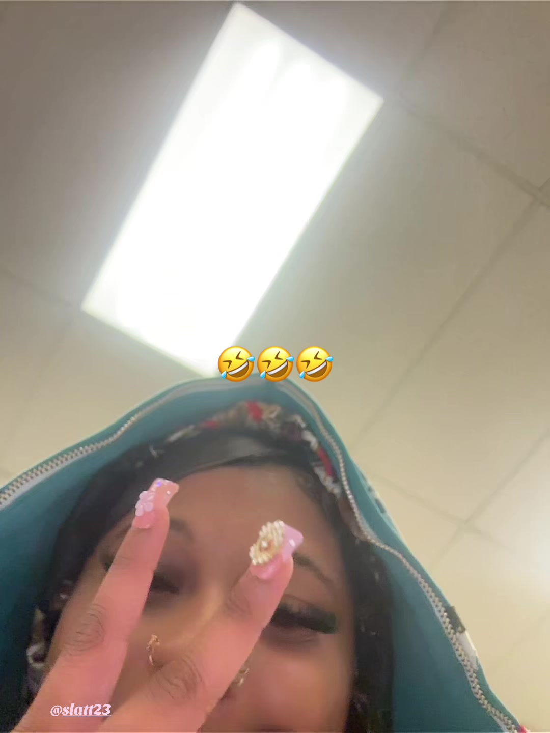 @skylaspam👀