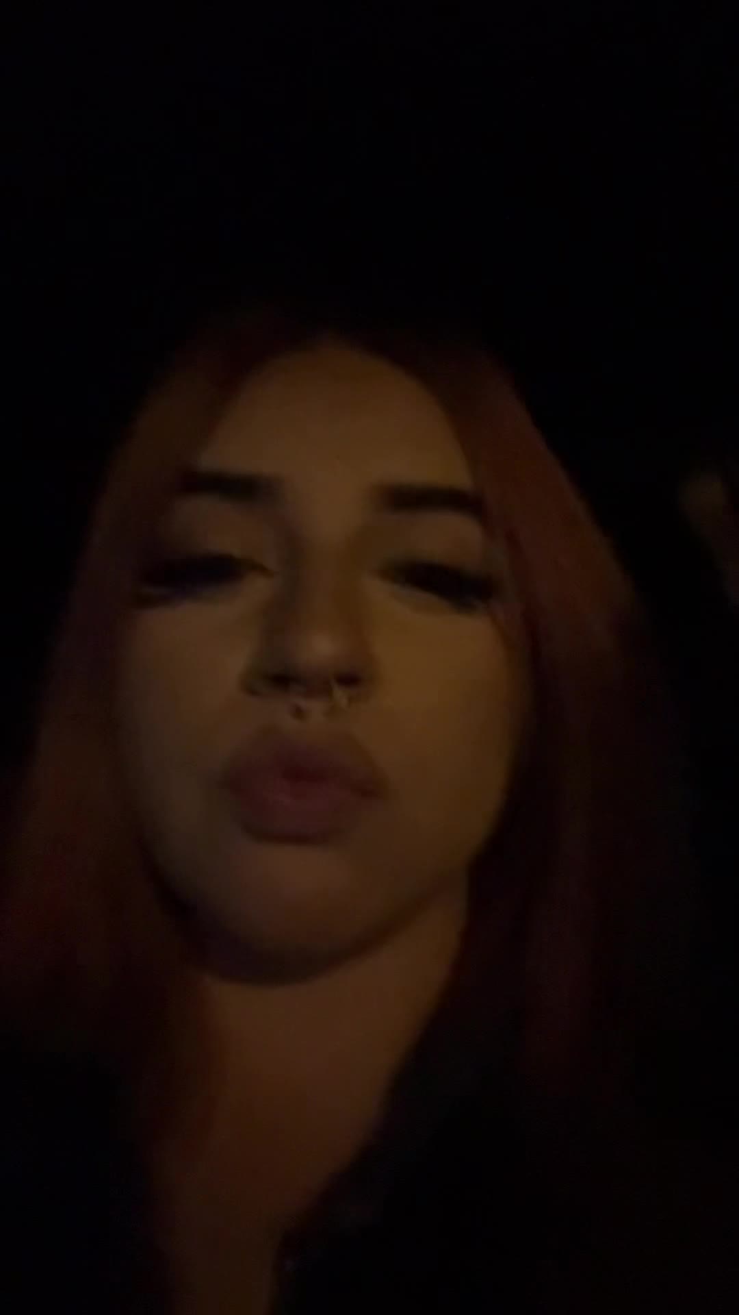 @Mia 🪬