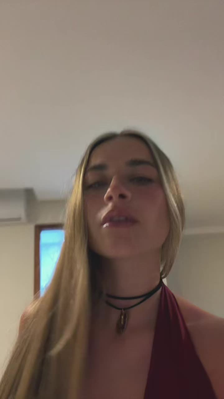 @vickyyf