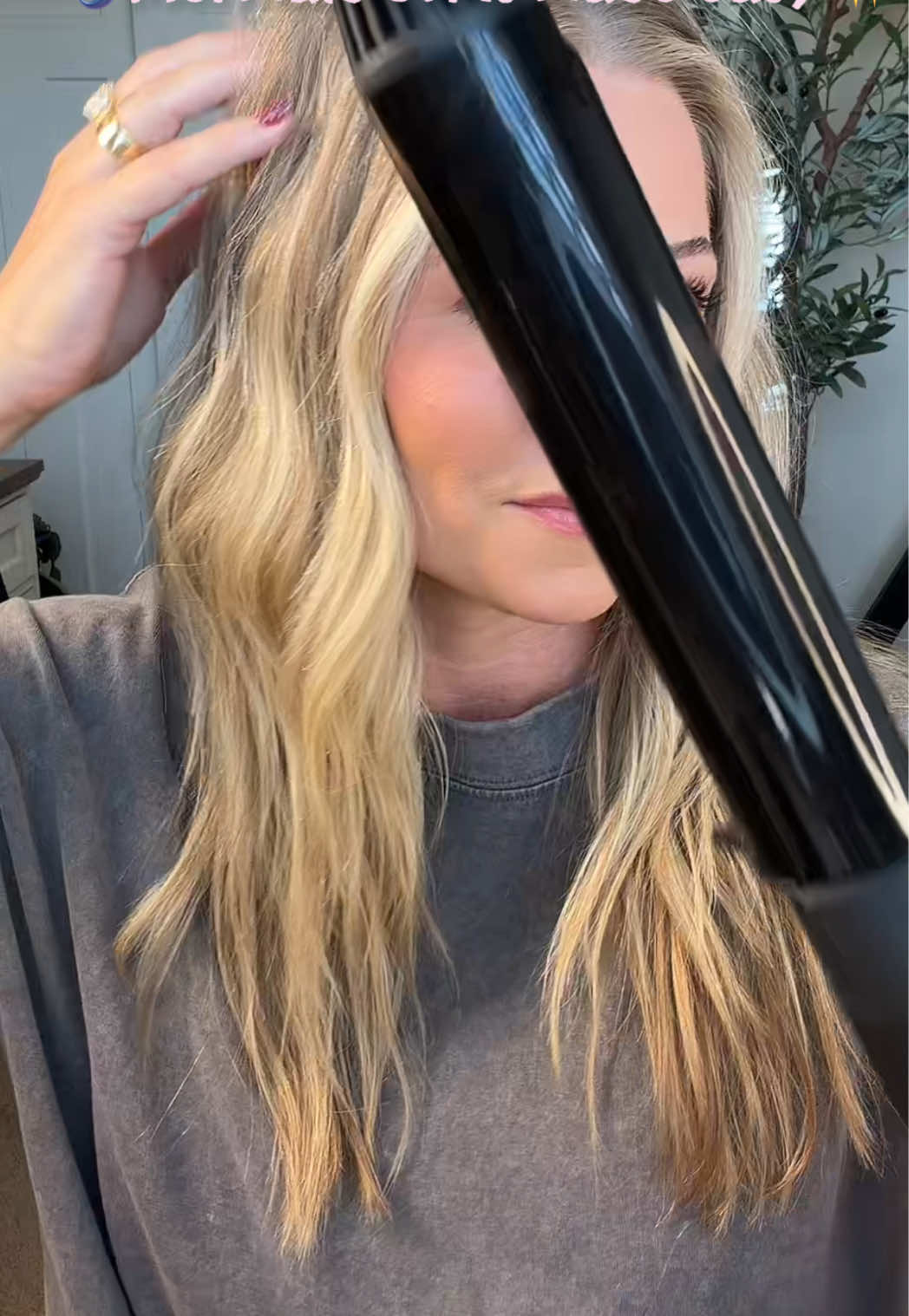 @thesaltyblondestylist