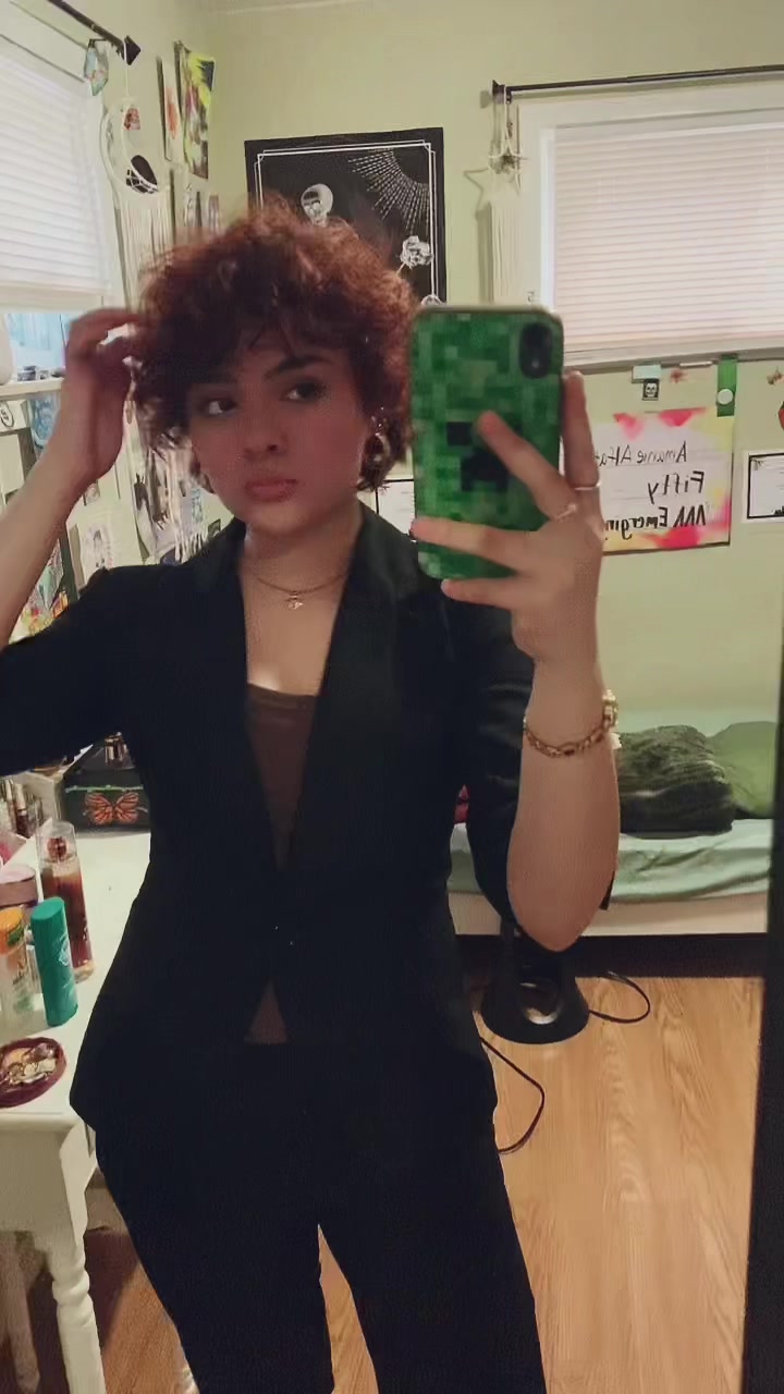 @fionaapplelover_69