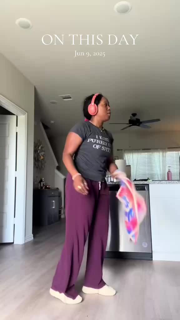 @WellBehavedLassie🍭🍄