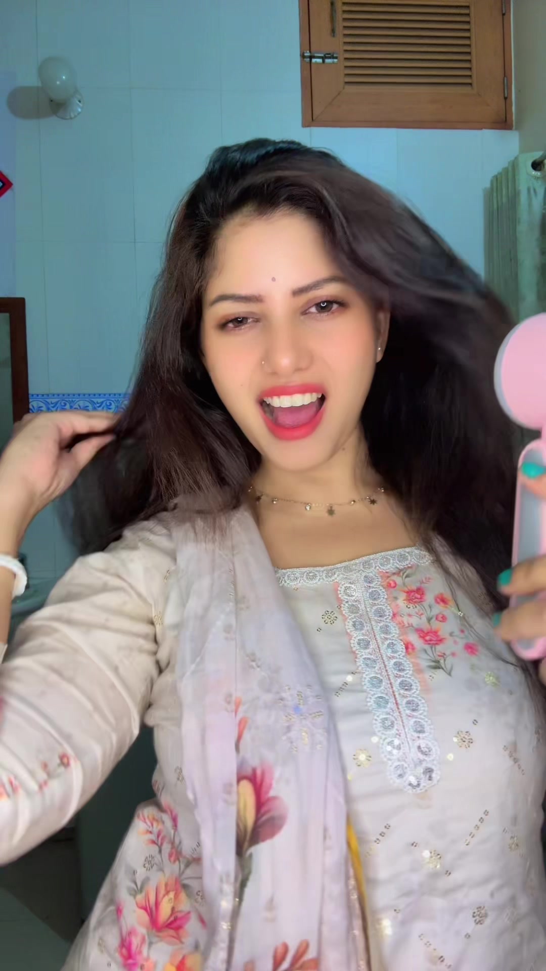 @🦋 NayanPriya 🦋