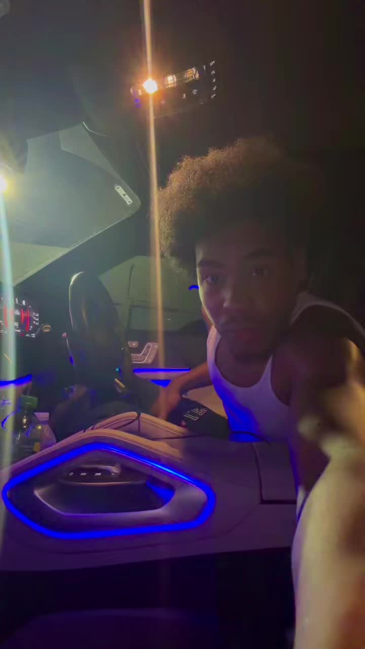 @Coureyrawhh