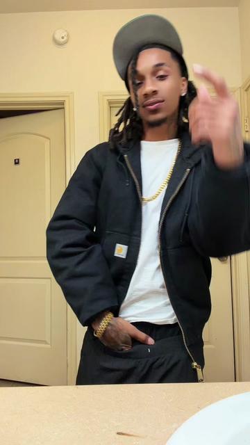 @E6Toodiee