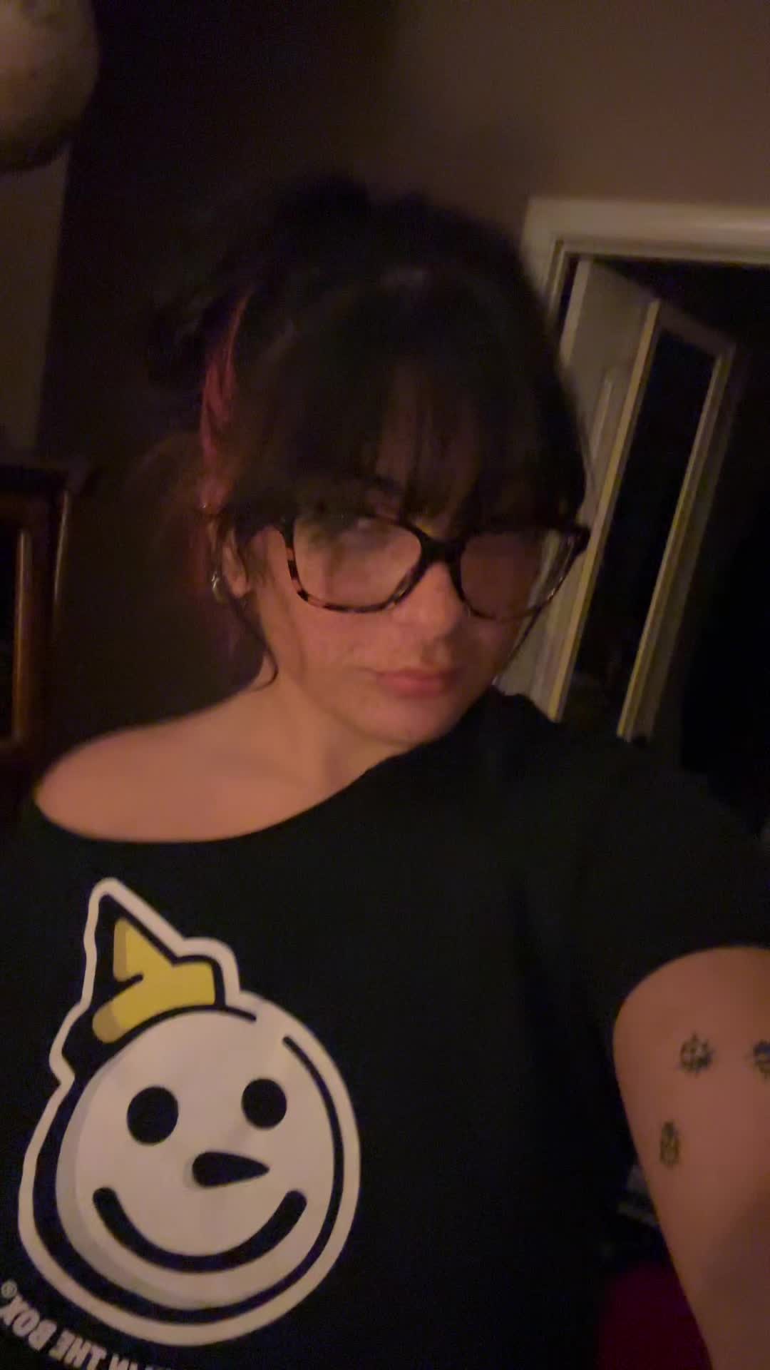 @🐞