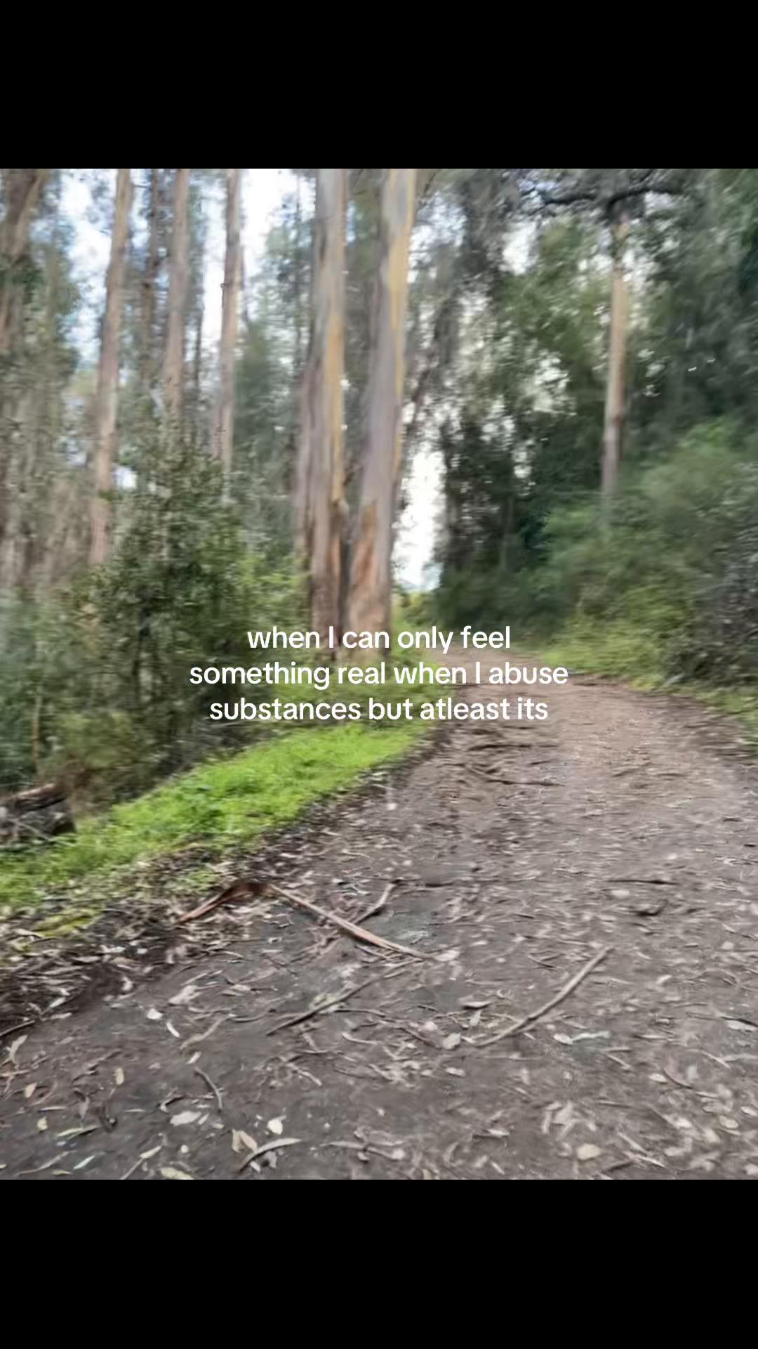 @￶