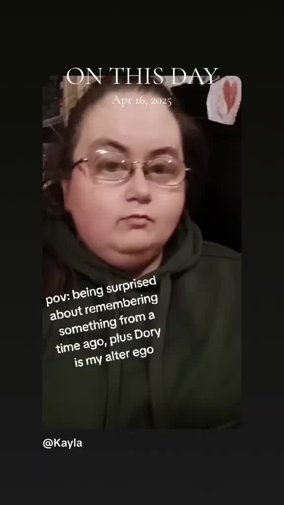@ᛑᛗᛛ✨️🖤 Kayla 🎧ᛑᛗᛛ