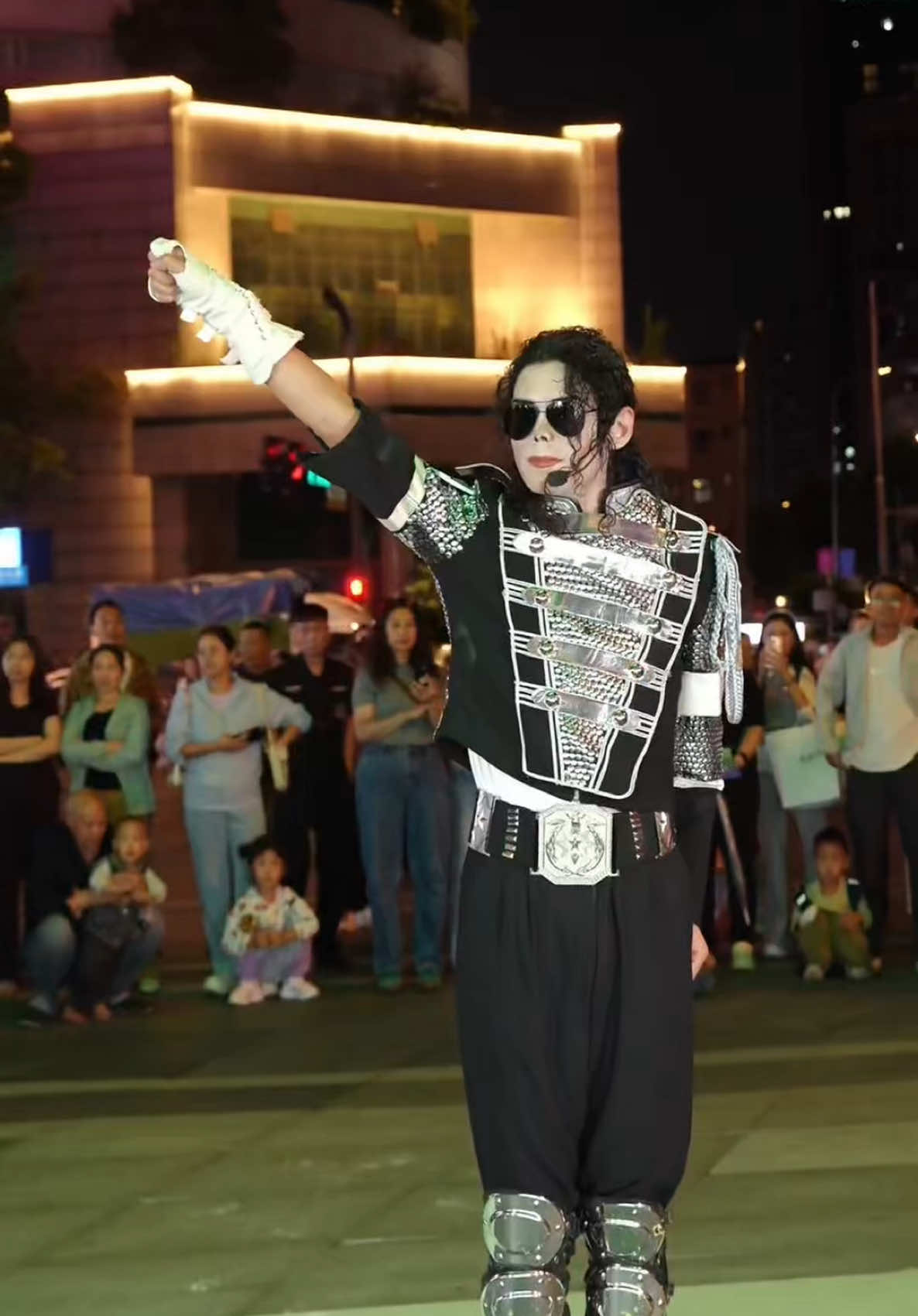 @MichaelJacksonCJ