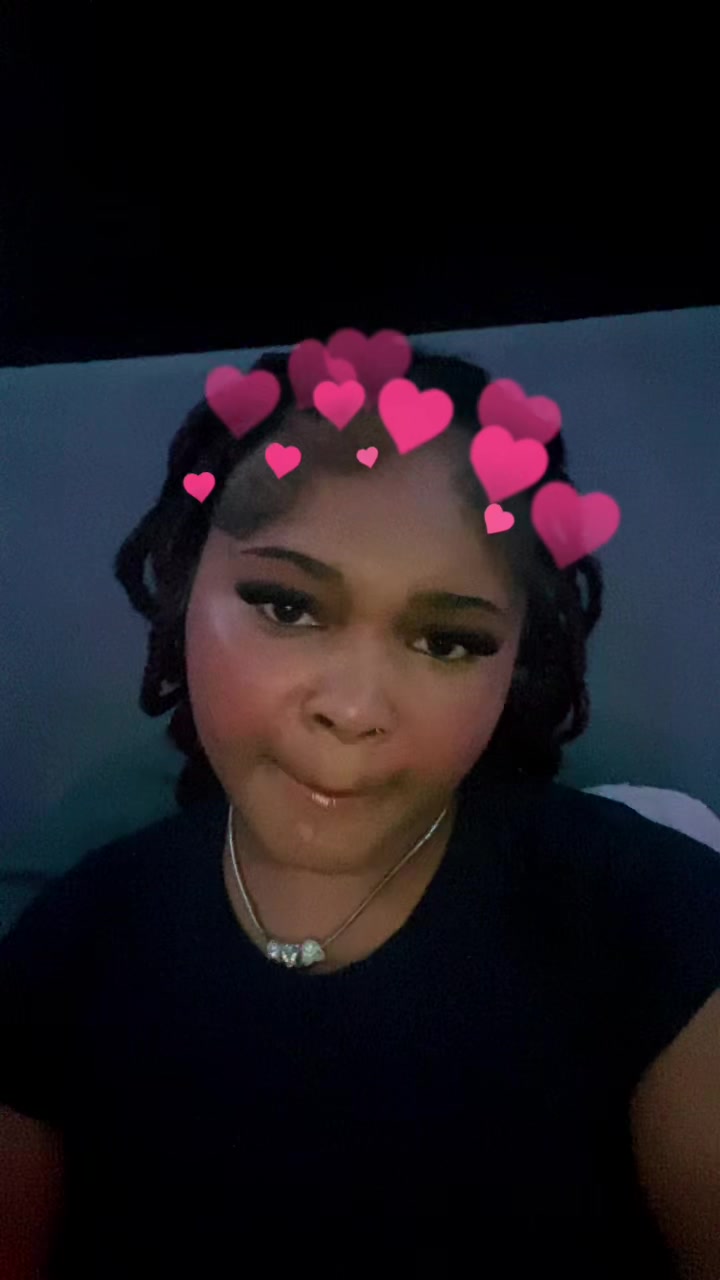 @queenb