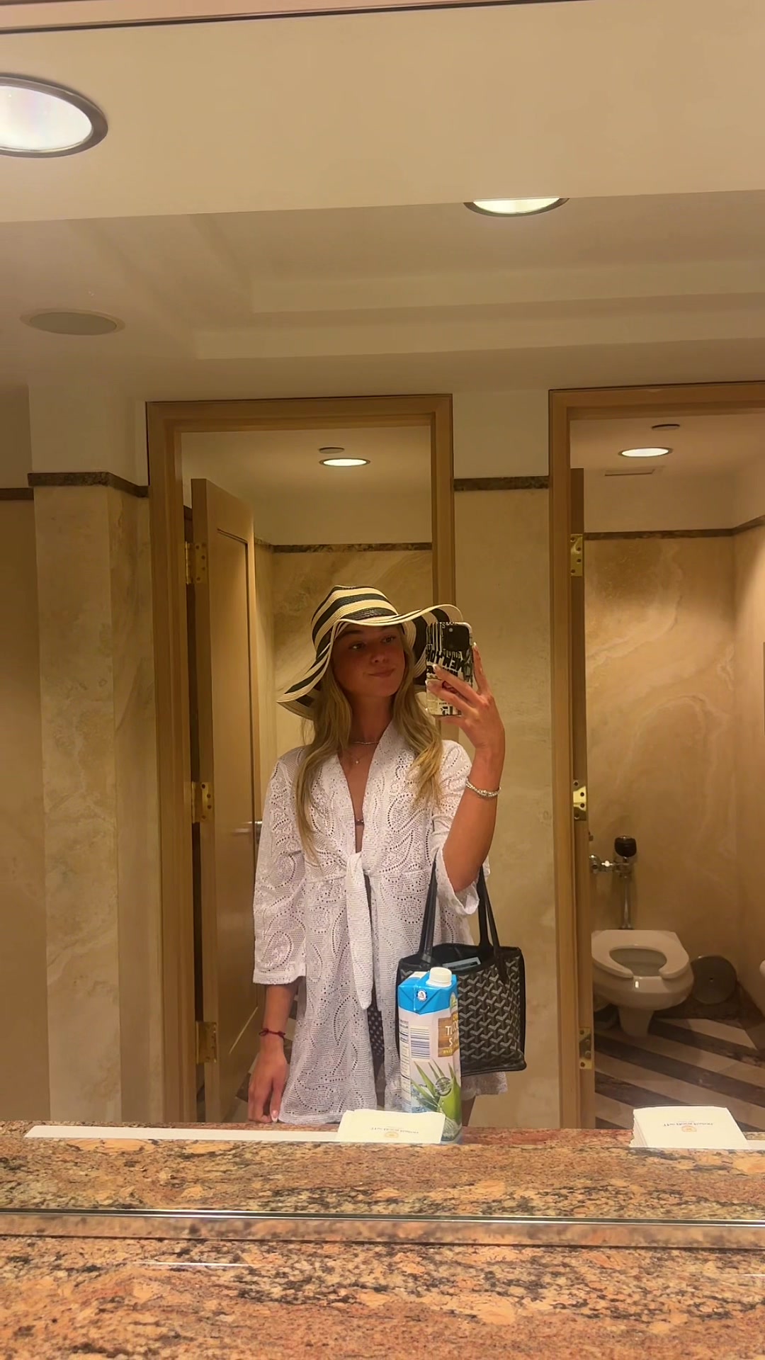 @Julia Rock