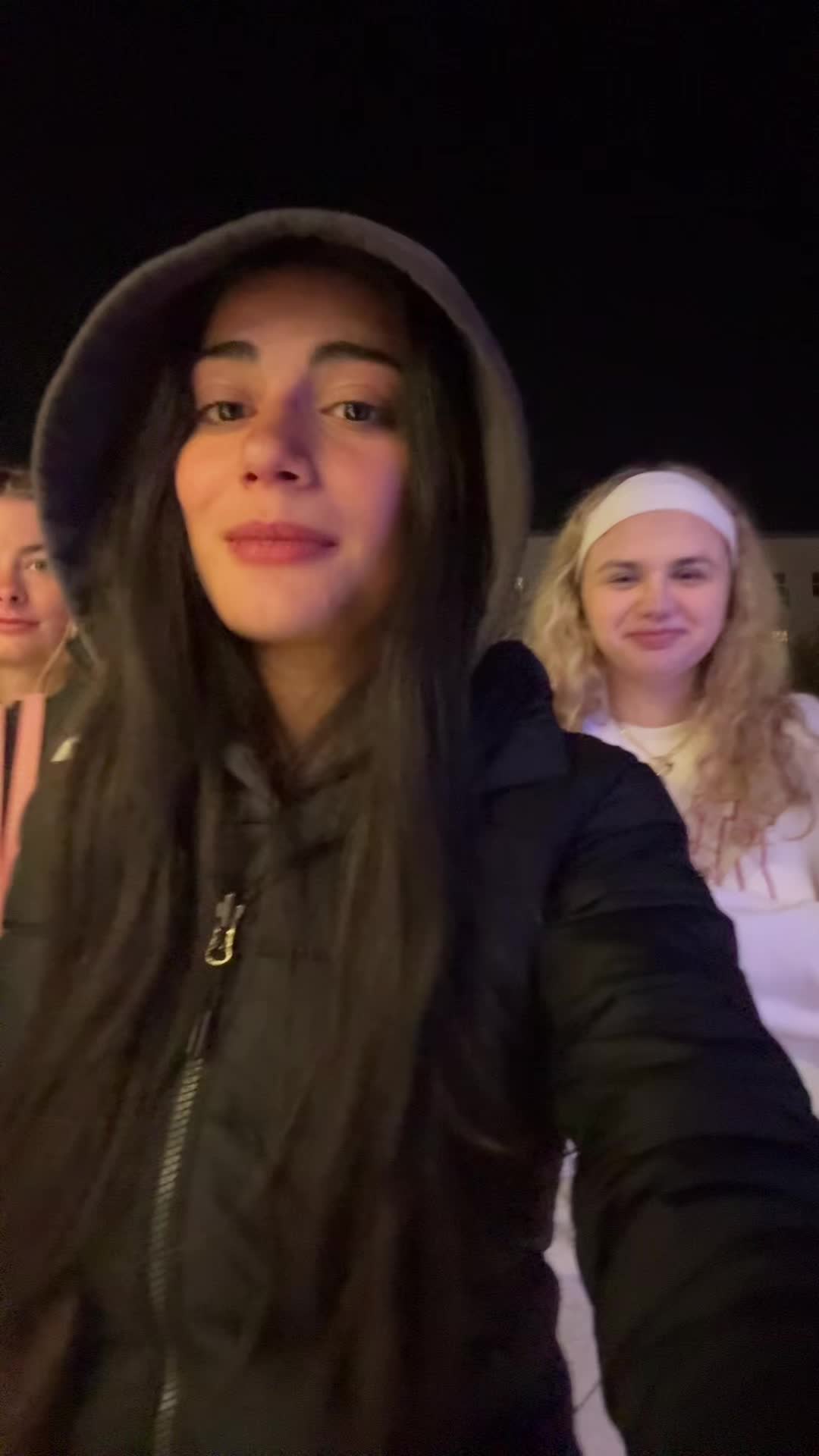 @g