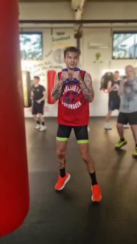 @Nickibumbum ๐ฅ๐ฅ๐ฅ๐ถ๐ฆ๐ฟ๐ฅธ