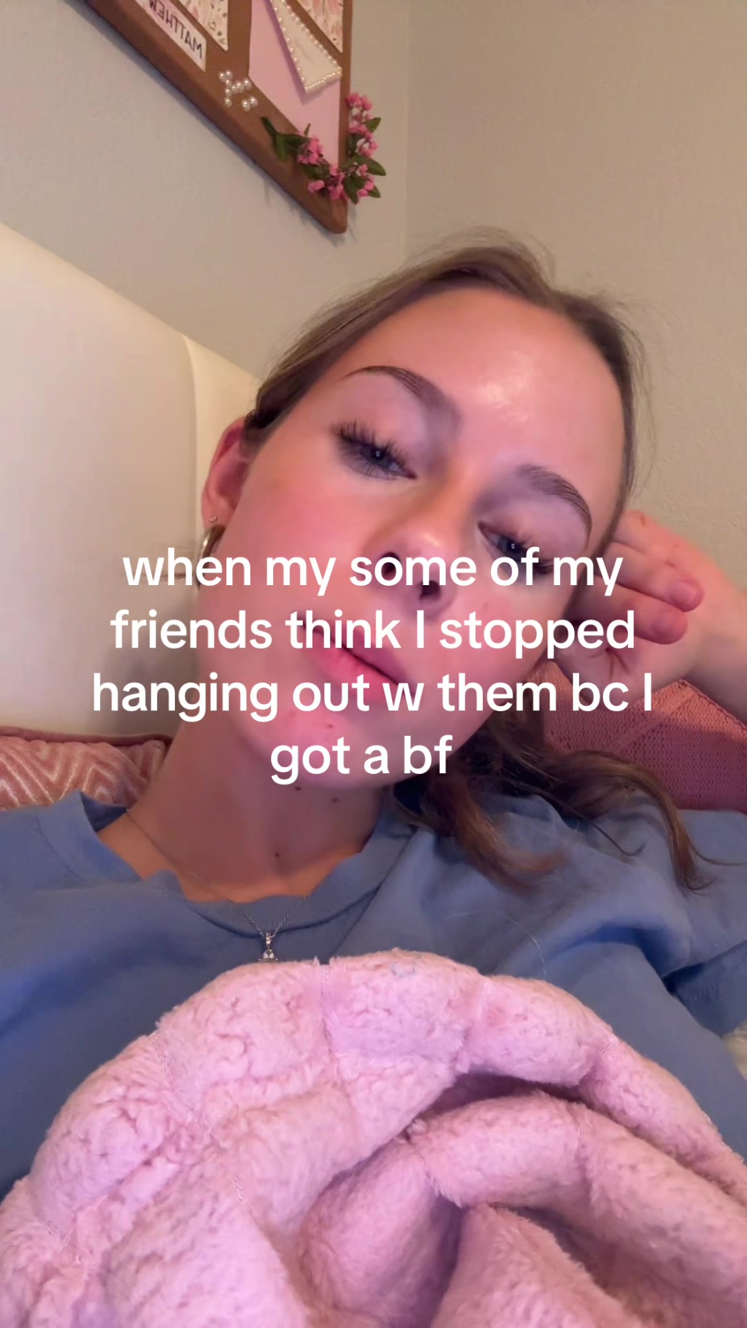 @izzietriesherbest