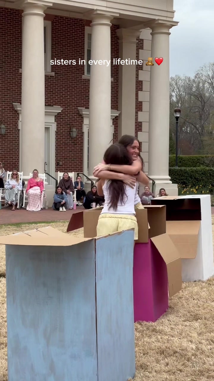 @Cnualphaphi