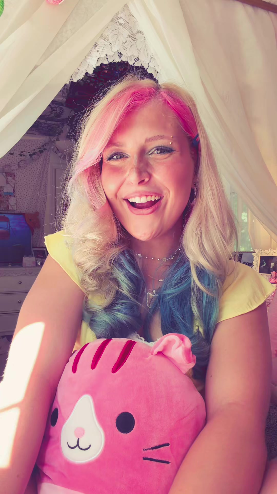 @lulu🍭🐈🍦🎀