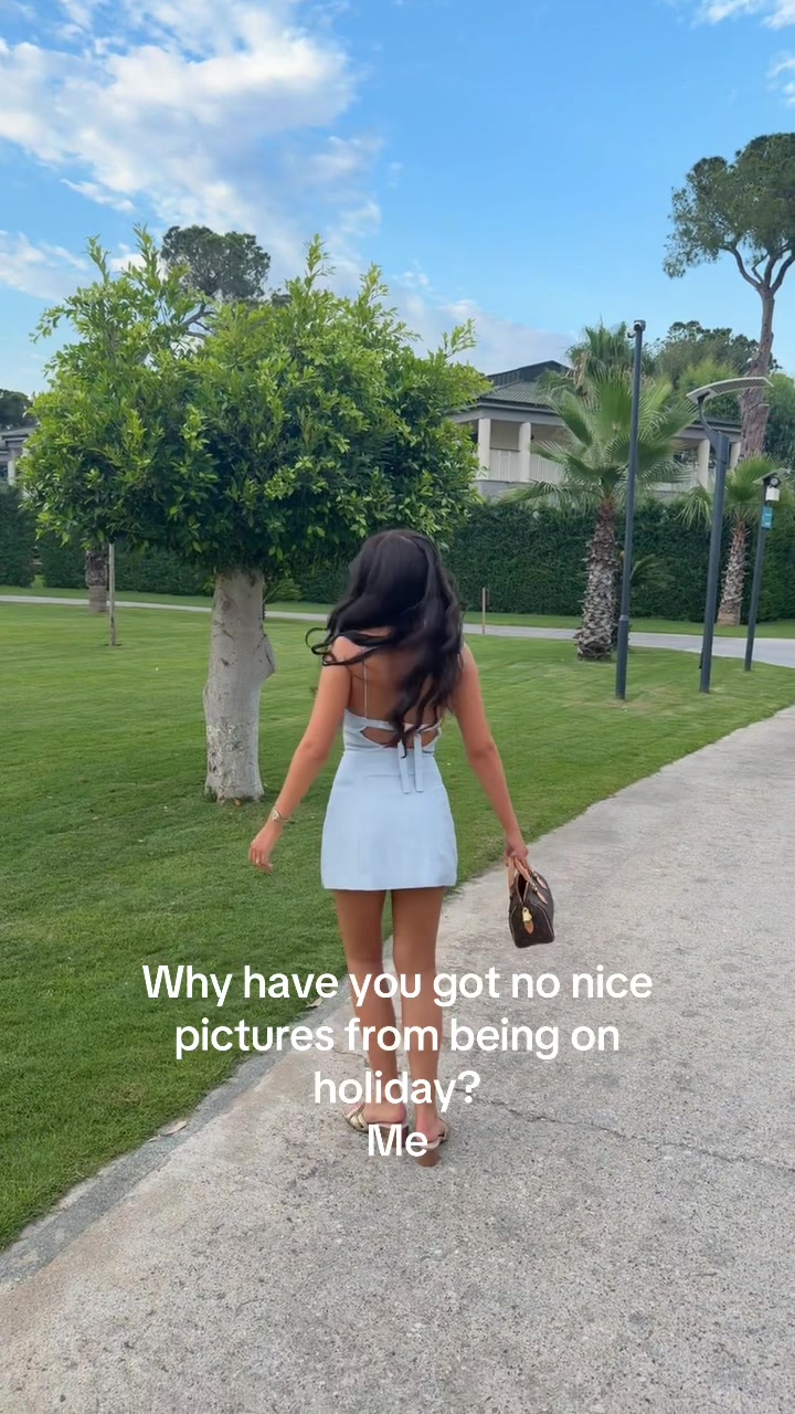 @meg_olivia_smith