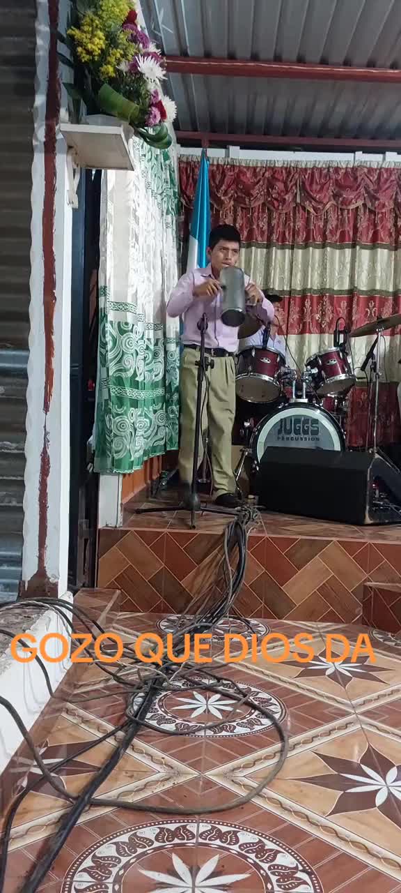 @Nehemias Herrera