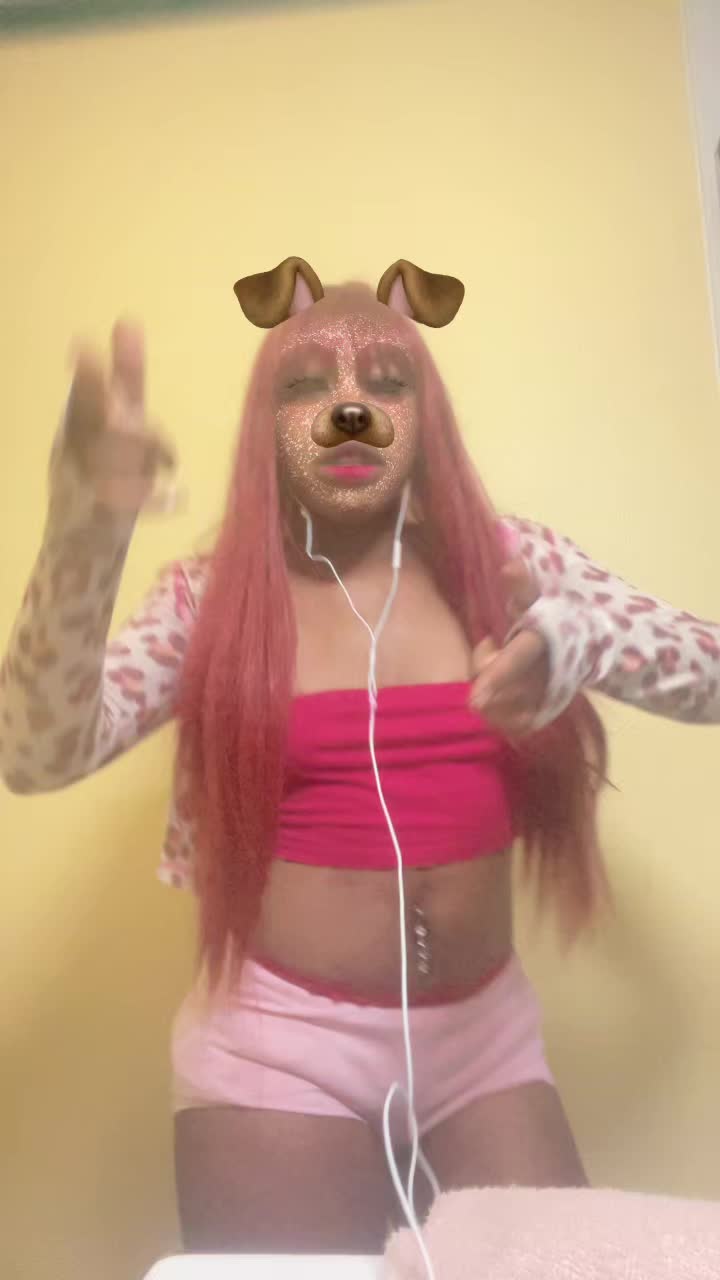 @🙈