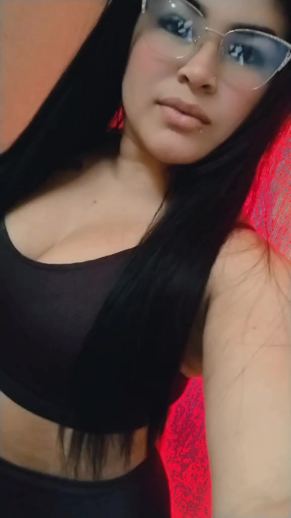 @NisandraO