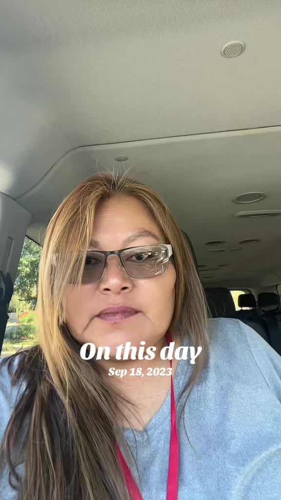 @yoshlittlewoman