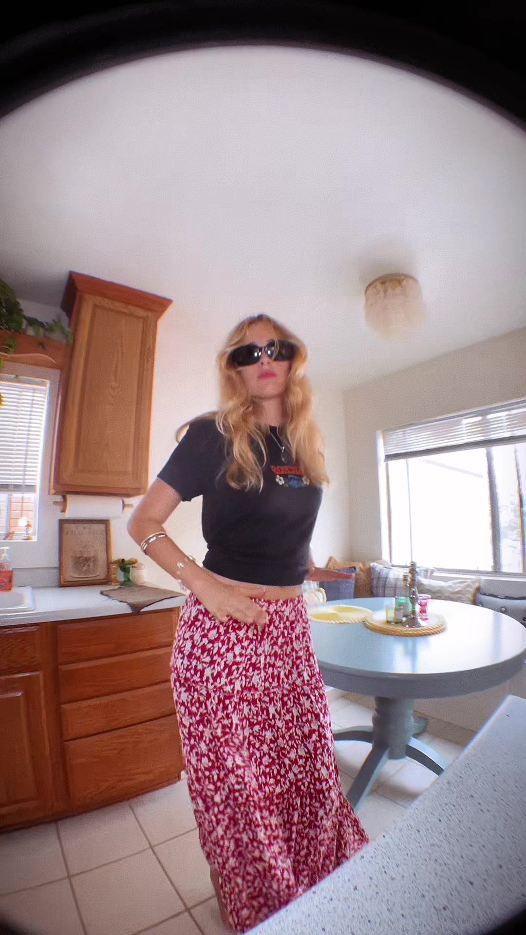 @kelseykinch