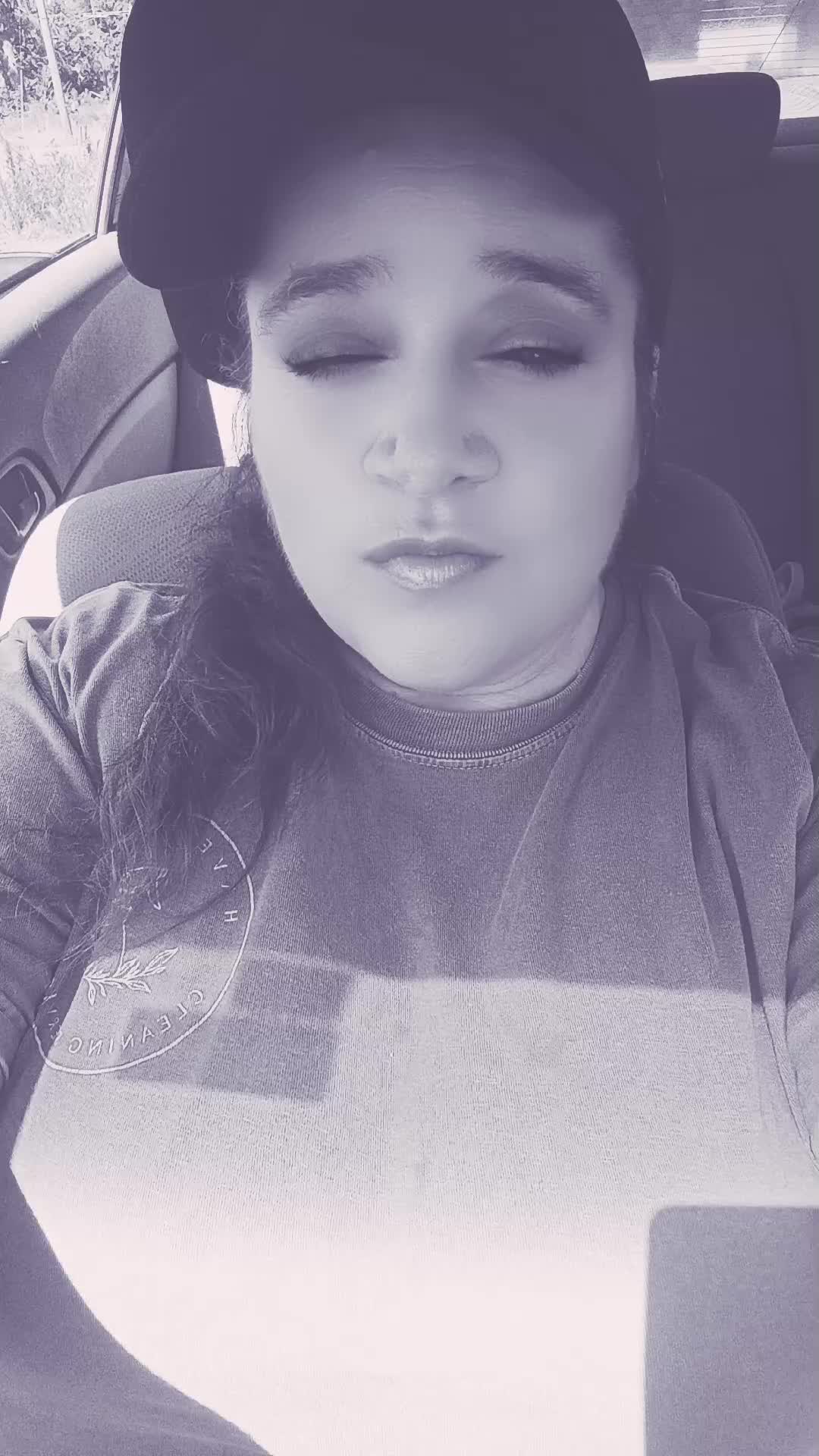 @Janie52
