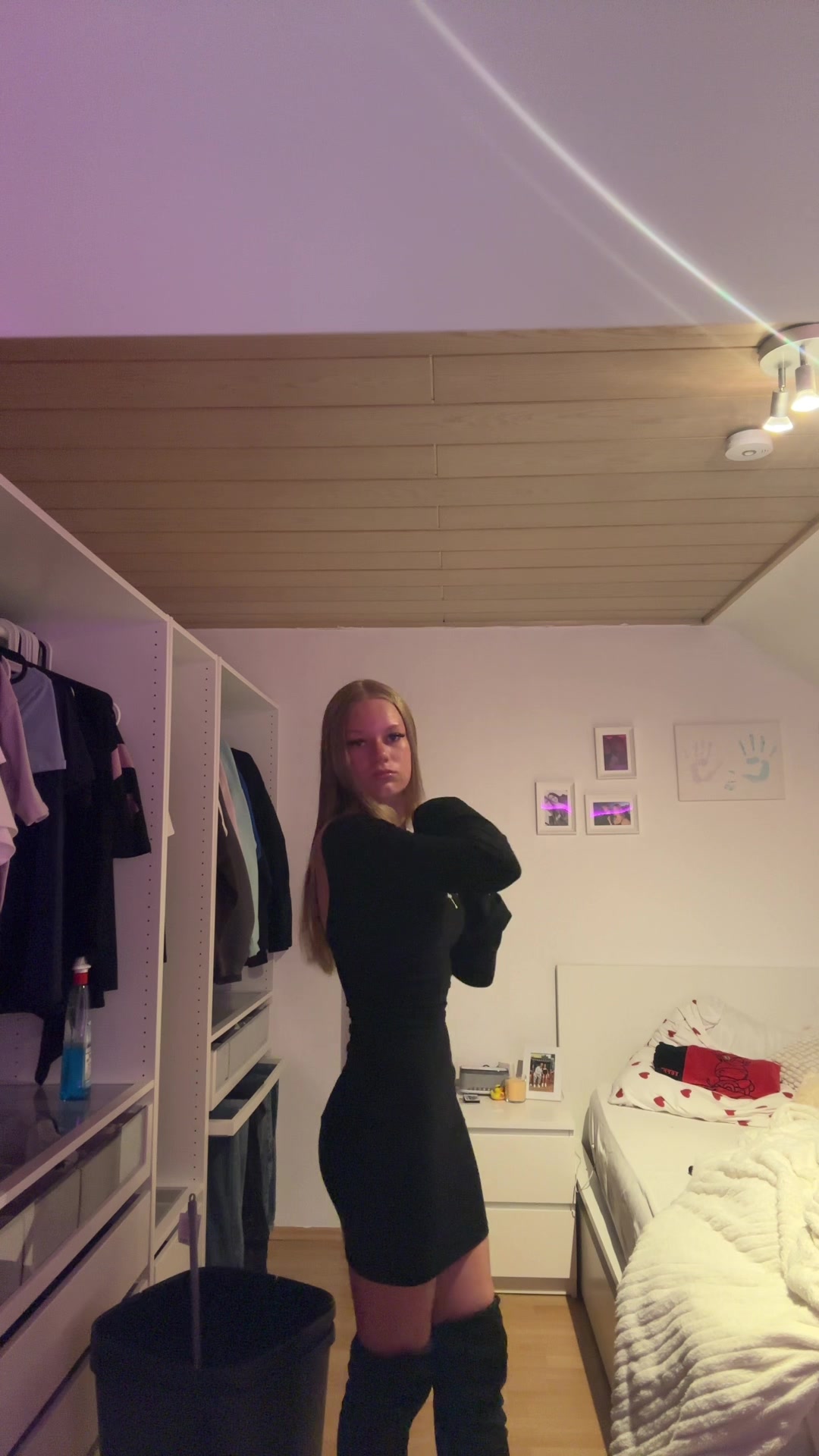 @𝐚𝐢𝐥𝐞𝐞𝐧