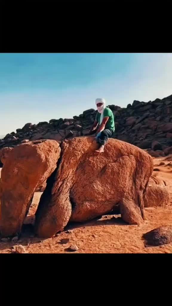 @HIDDΞИ ⟁ WØЯLD