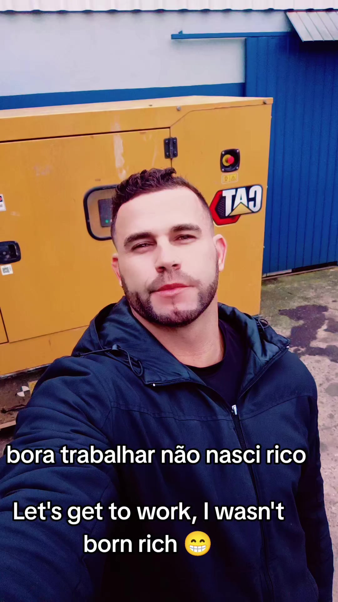 @olhos 👁👁de gato🐈