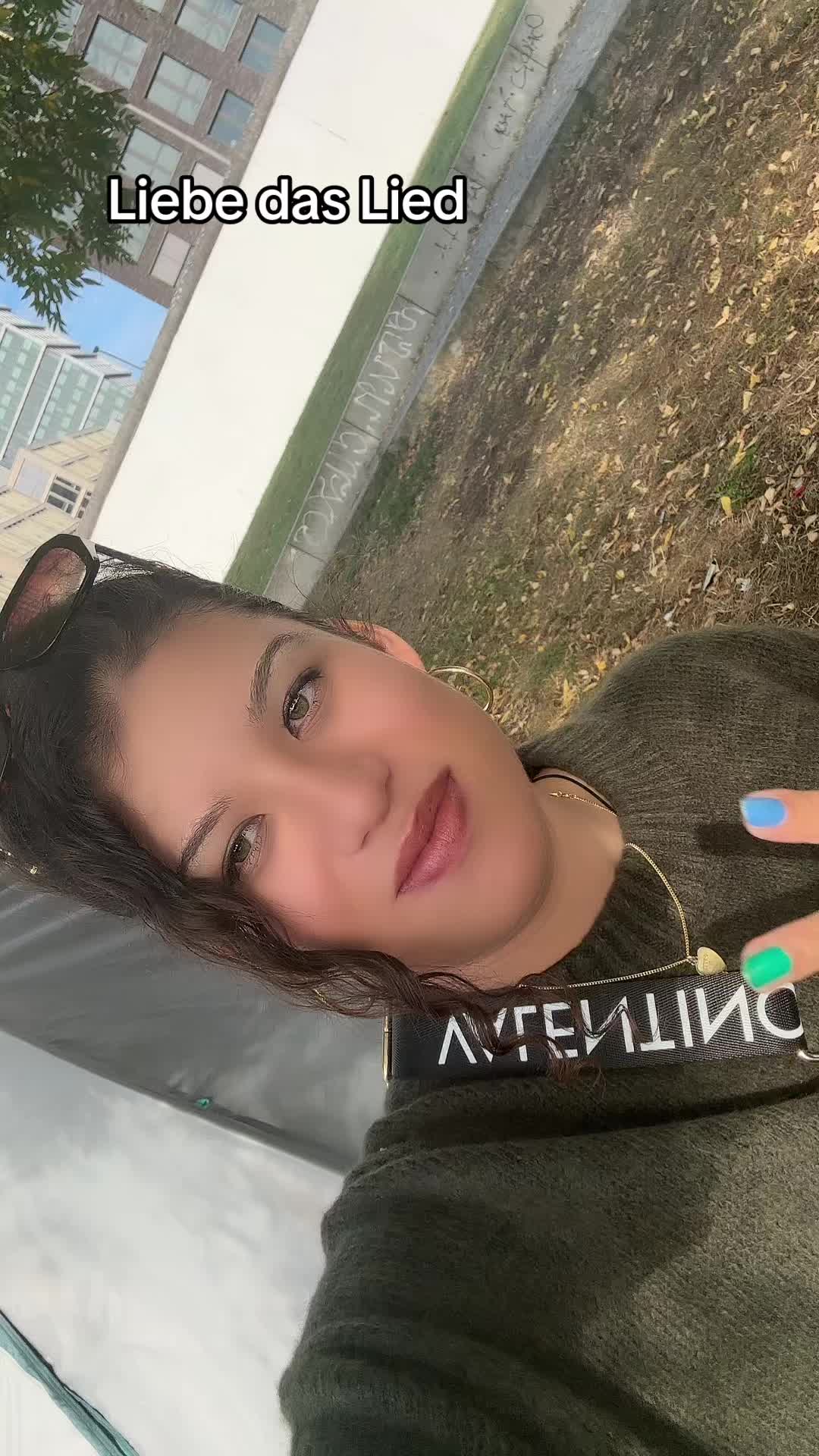 @Cubanos