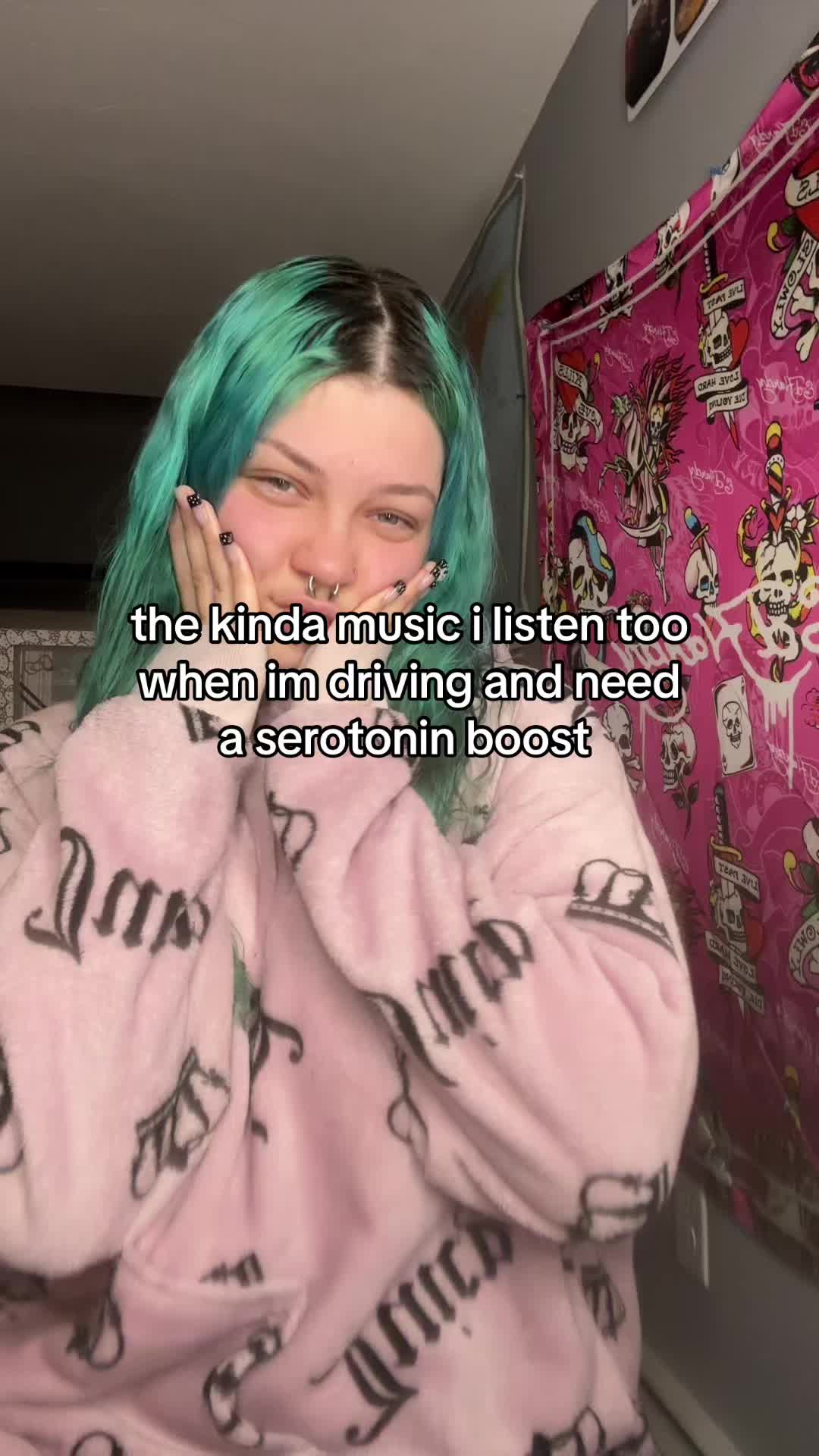 @mshellolitty