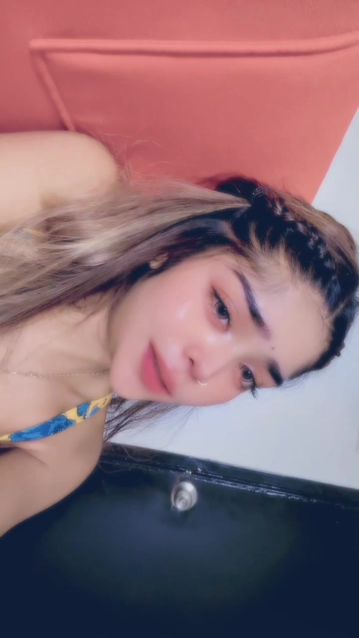 @𝓑𝓪𝓫𝔂𝓕𝓲𝓸𝓷𝓪 🎀