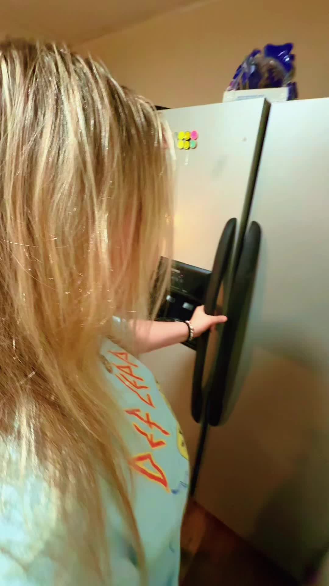 @MO