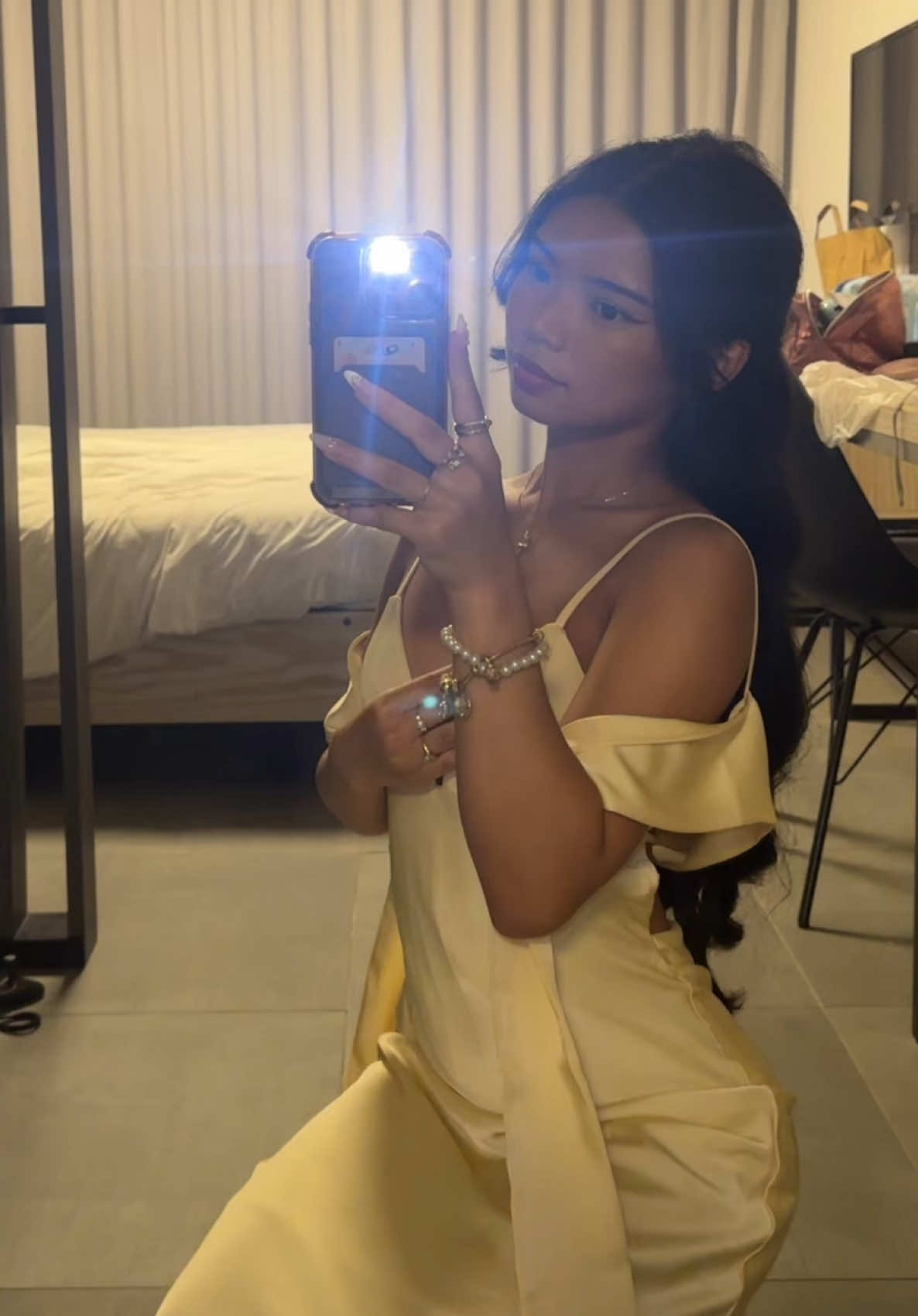 @ani^