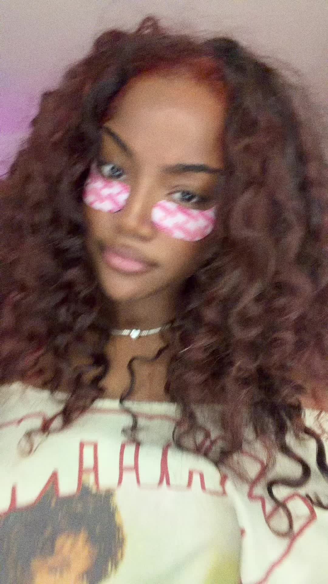 @zarhia