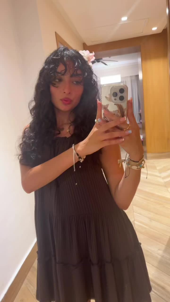 @Sabrina